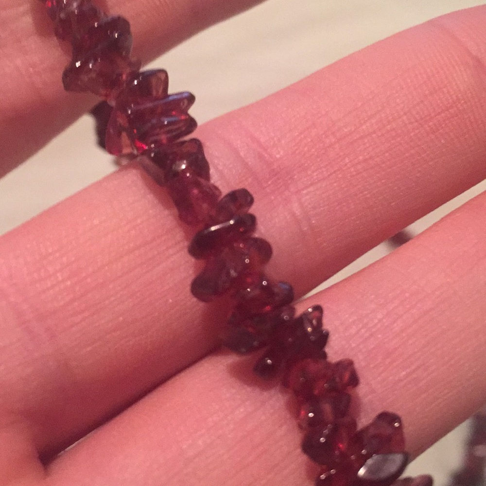 Garnet necklace - Picture 3 of 3